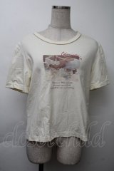 F i.n.t / ピクニックフォトプリントTシャツ  アイボリー S-25-11-26-009-CA-TS-HR-ZS