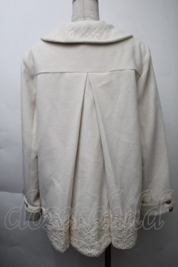 画像2: axes femme / 裾レースデザインハーフコート  アイボリー S-25-11-26-027-AX-CO-HR-ZS