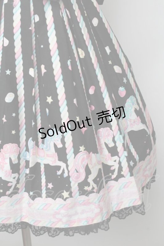 画像4: Angelic Pretty / Sugary Carnivalジャンパースカート  黒 S-25-11-28-062-AP-OP-AS-ZS (4)