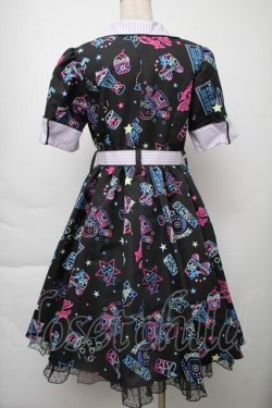 画像2: Angelic Pretty / Neon Star Dinerワンピース  黒 S-25-11-28-1054-AP-OP-AS-ZS
