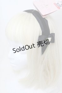 m petit by misako / NINA'sコラボ AM*NIフラワーカチューシャ  黒 S-25-11-28-1008-LO-AC-AS-ZS