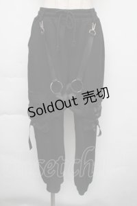 KRY CLOTHING / ハーネス付きスウェットパンツ  黒 S-25-11-30-058-EL-PA-HR-ZS