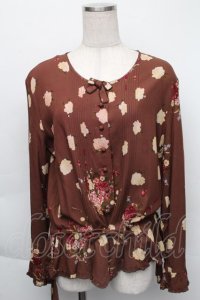 KETTY / カーネーション風プリントブラウス  ブラウンＸ白 S-25-12-01-019-EL-BL-SA-ZT167