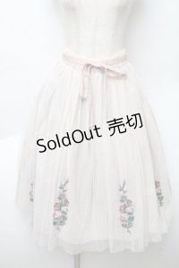 an another angelus / フラワー刺繍チュールスカート  ベージュ S-25-12-02-050-CA-SK-HR-ZS