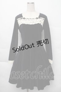 Emily Temple cute / ベロアワンピース  紺 S-25-12-07-043-ET-OP-AS-ZS