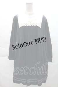 Fi.n.t / 楽譜ワンピース  紺 S-25-12-08-027-CA-OP-AS-ZT1219S