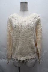axes femme / バラ刺繍ニットプルオーバー  キナリ S-25-12-11-003-AX-TO-HR-ZS