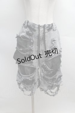 画像1: REFLEM / スタッズ付きダメージデニムハーフパンツ  グレー S-25-12-13-045-PU-PA-AS-ZS