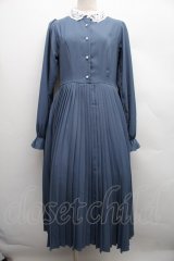 m petit by misako / AM*レースエリプリーツワンピース L 紺 S-25-12-15-035-LO-OP-AS-ZS