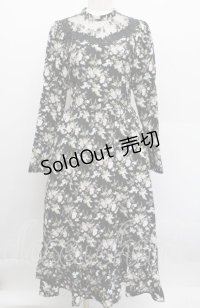 Kurumi Collaboration / KRハナジゴスリーブワンピース  黒 S-25-12-17-058-LO-OP-AS-ZS