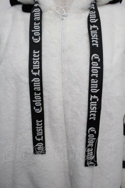 画像4: NOEMIE / バックロゴファーユニセックスブルゾン  白ｘ黒 S-25-12-23-004-LO-JA-HR-ZS