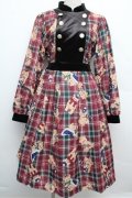 axes femme kawaii / ロイヤルベアーズ柄ワンピース  赤 S-25-12-24-046-AX-OP-AS-ZS
