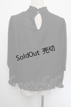 画像3: axes femme NOSTALGIE / 胸元レース切替ピンタックブラウス F 黒 S-26-01-04-018-AX-BL-TK-ZS