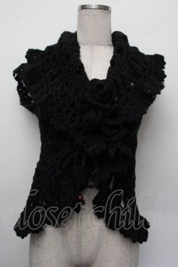 画像1: PINK HOUSE / ローズモチーフブローチ付きハンドニットベスト  黒 S-26-01-08-017-LO-TO-HR-ZS