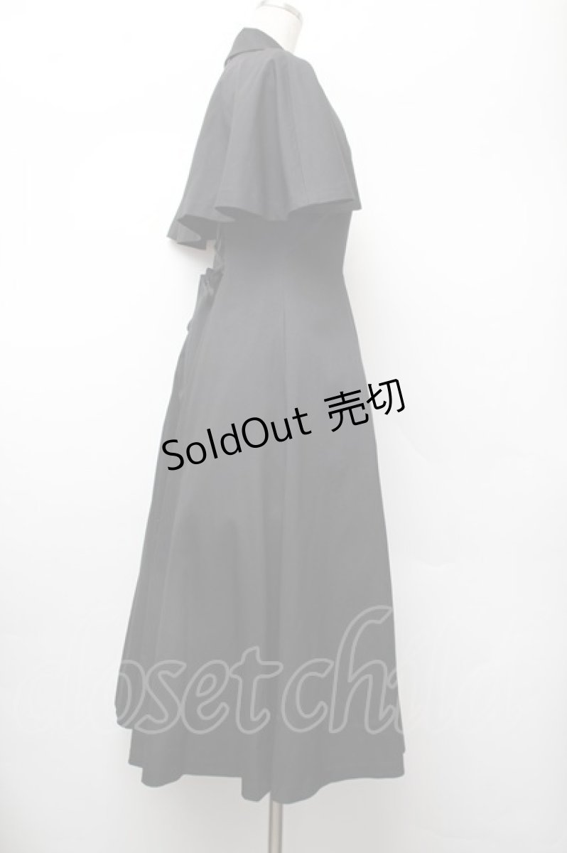 画像2: Sheglit / "Adelheid"ケープワンピース  黒 S-26-01-13-053-EL-OP-HR-ZS (2)