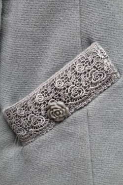 画像4: axes femme / 裾レース使いチェスターコート  グリーン S-26-01-14-034-AX-CO-HR-ZS