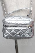 LOLITA / キルティングショルダーポーチ  シルバー S-26-01-16-045-LO-BG-HR-ZS