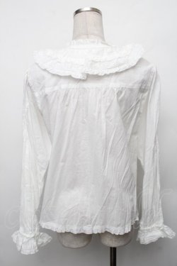 画像2: PINK HOUSE / リボンブローチ付きローンブラウス  白 S-26-01-23-004-LO-BL-HR-ZS