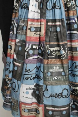 画像3: Cute.Q / カセットテープ柄ワンピース  黒Ｘブルー S-26-01-23-040-EL-OP-SA-ZT157