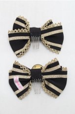 画像2: Angelic Pretty / ヴィンテージクラウンボタンコーム  黒 S-26-01-27-007-AP-AC-AS-ZS (2)