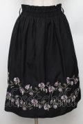 axes femme / ばら刺繍フレアスカート M 黒 S-26-01-28-052-AX-SK-TE-ZS
