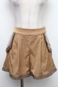 abilletage / フリルショートパンツ  ベージュ S-26-01-28-056-GO-PA-AS-ZS