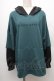 画像1: NieR Clothing / 重ね着風パーカー  グリーン×黒 S-26-01-28-019-PU-TO-TE-ZS (1)