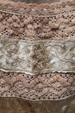 画像3: axes femme / ベロアワンピース  ベージュ S-26-01-28-021-AX-OP-AS-ZS