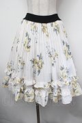 axes femme / 薔薇柄プリーツフリルスカート  オフ S-26-01-29-060-AX-SK-AS-ZS
