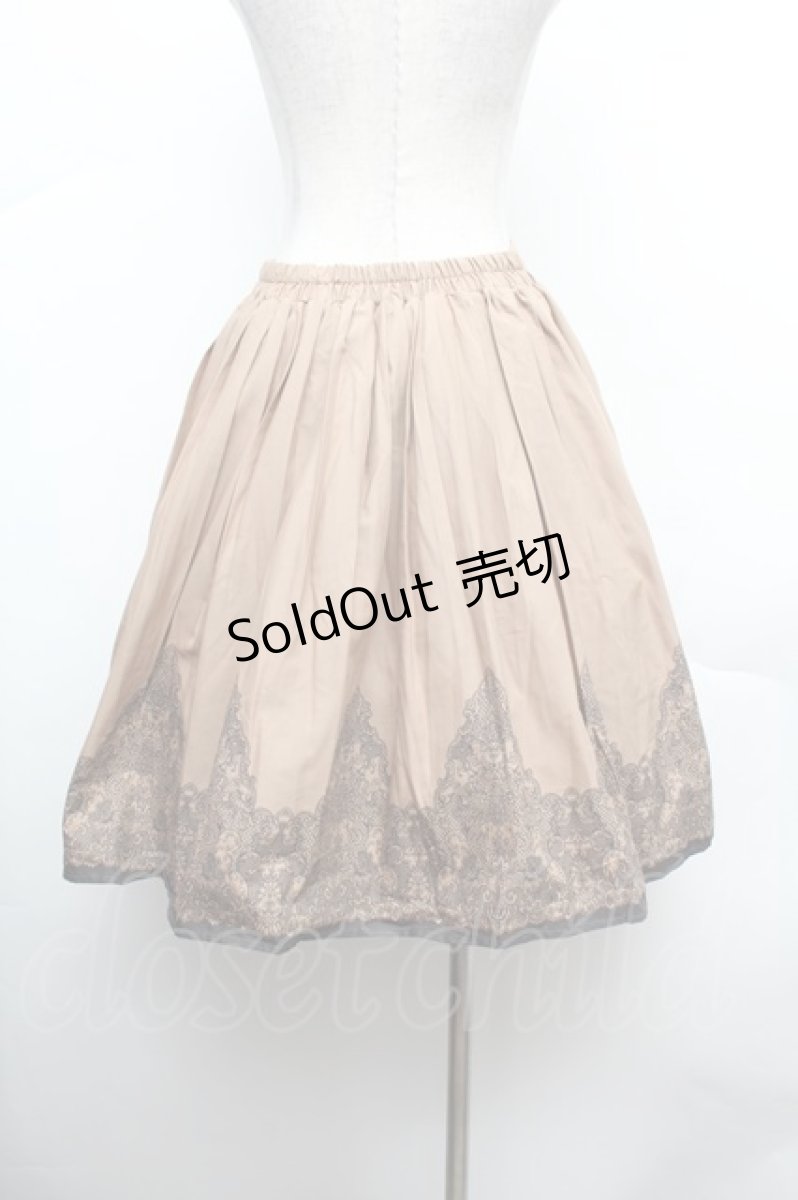 画像3: axes femme / パネル柄プリーツスカート  ベージュ S-26-02-04-048-AX-SK-AS-ZS (3)
