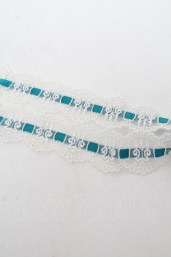 画像3: Moi-meme-Moitie / クロスロゴチャームレースチョーカー  エメラルドｘゴールド S-26-02-05-018-MO-AC-AS-ZS