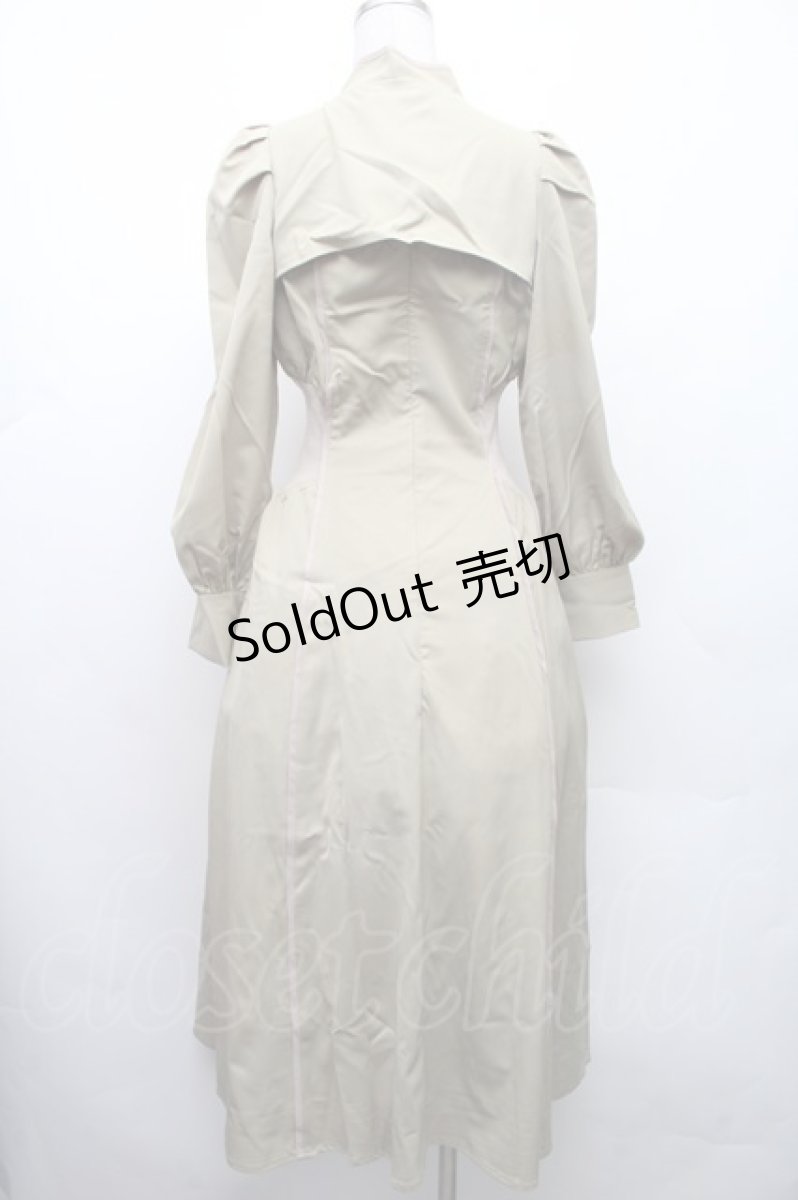 画像2: axes femme POETIQUE / デコルテ開きラインワンピース  グリーン S-26-02-09-034-AX-OP-HR-ZS (2)