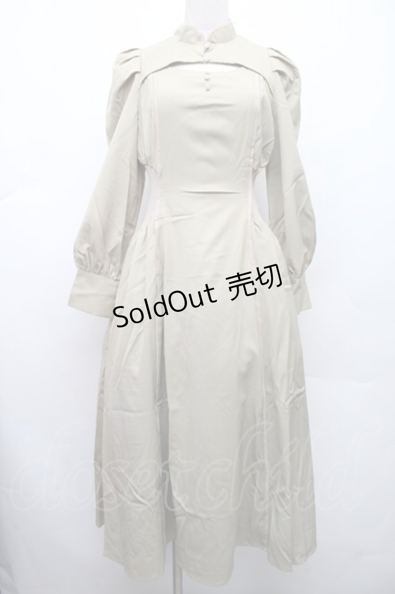 画像1: axes femme POETIQUE / デコルテ開きラインワンピース  グリーン S-26-02-09-034-AX-OP-HR-ZS (1)