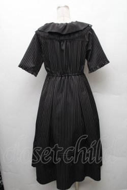 画像2: axes femme / ジャボブローチ付ワンピース  黒 S-26-02-10-060-AX-OP-HR-ZS