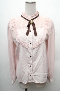axes femme / フロントレースハイネックブラウス  ピンク S-26-02-10-032-AX-BL-HR-ZS