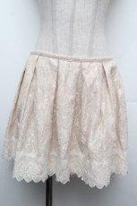 画像1: abilletage / ダブルレースタックスカート  ベージュ S-26-02-15-053-GO-SK-HR-ZS (1)