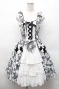 BABY,THE STARS SHINE BRIGHT / Fragrant Floral Menuet ジャンパースカート  黒ｘ白 S-26-02-17-034-BA-OP-HR-ZS
