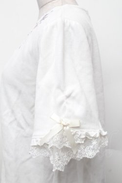 画像3: axes femme / ローズ刺繍カットカーディガン  白 S-26-02-18-036-AX-TO-HR-ZS