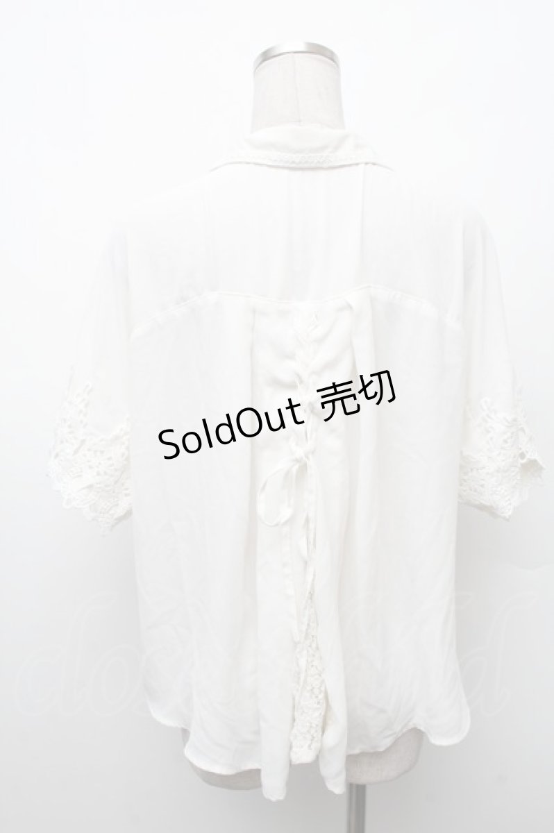 画像2: axes femme / バックレースアップシフォンブラウス  白 S-26-02-18-037-AX-BL-HR-ZS (2)
