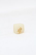 画像2: Q-pot. / シュガーキューブピアス  ブラウンＸ白 S-26-02-18-001-QP-AC-AS-ZS (2)