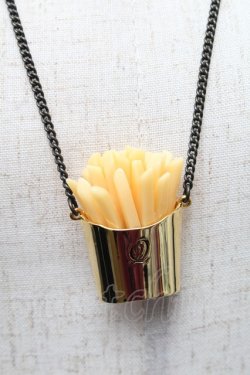 画像2: Q-pot. / Q-pot. ダイナーラッキーフレンチフライネックレス  ゴールド S-26-02-18-017-QP-AC-AS-ZS