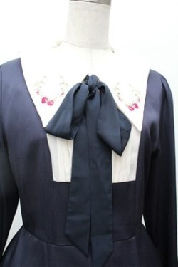 画像3: axes femme / ストロベリー刺繍ワンピース  ネイビー S-26-02-22-052-AX-OP-TE-ZS