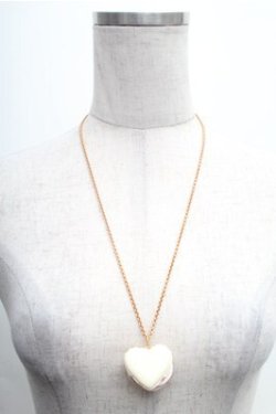 画像1: Q-pot. / ラブハートバニラミルクマカロンネックレス  白 S-26-02-23-009-QP-AC-AS-ZS