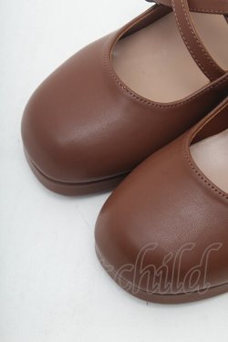 画像4: axes femme / 3連ストラップおでこパンプス L ブラウン S-26-02-28-002-AX-SH-AS-ZS