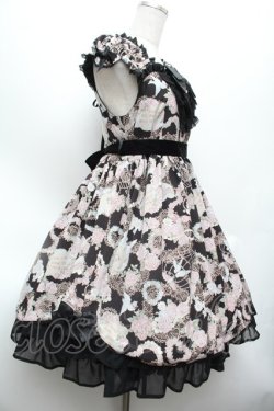 画像2: BABY,THE STARS SHINE BRIGHT / メルヴェイユーズなBoudoir〜永遠に続くLadyな時間〜柄ロングジャンパースカート  黒 S-26-03-01-029-BA-AC-AS-ZS