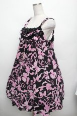 画像4: Angelic Pretty / ラッピングリボンジャンパースカート  黒ｘピンク S-26-03-04-052-AP-OP-HR-ZS (4)