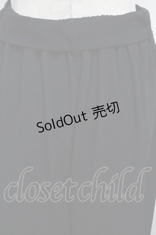 画像6: axes femme / リリー刺繍タック入ワイドパンツ  黒 S-26-03-08-057-AX-PA-AS-ZS (6)