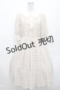 axes femme kawaii / プチローズ柄ワンピース  オフ S-26-03-12-037-AX-OP-AS-ZS