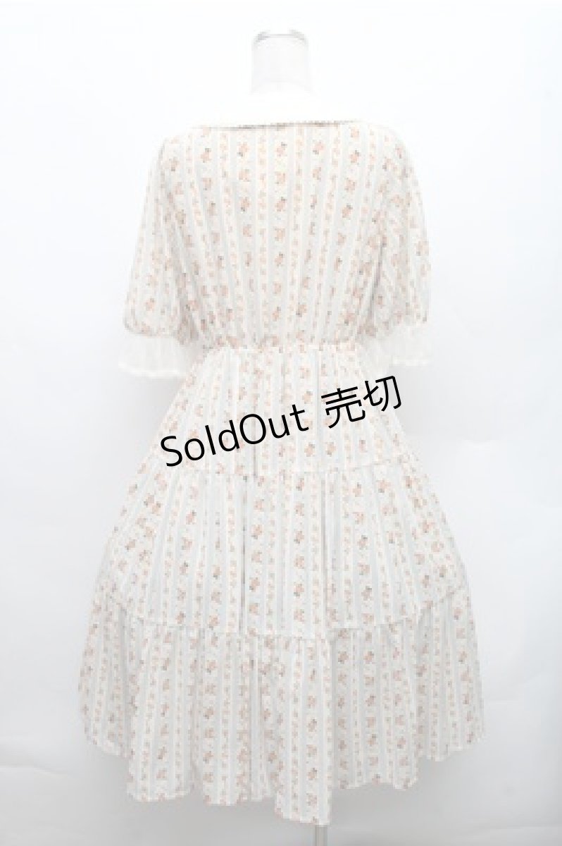 画像2: axes femme kawaii / プチローズ柄ワンピース  オフ S-26-03-12-037-AX-OP-AS-ZS (2)