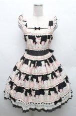 画像1: Angelic Pretty / Fancy Box肩フリルジャンパースカート  黒 S-26-03-12-042-AP-SK-HR-ZS (1)